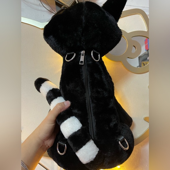 EMILY THE STRANGE CAT BACKPACK - Picture 2 of 3